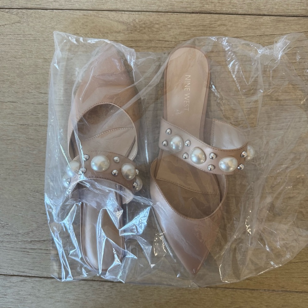 Nine West Tan Pearl-Studded Slides